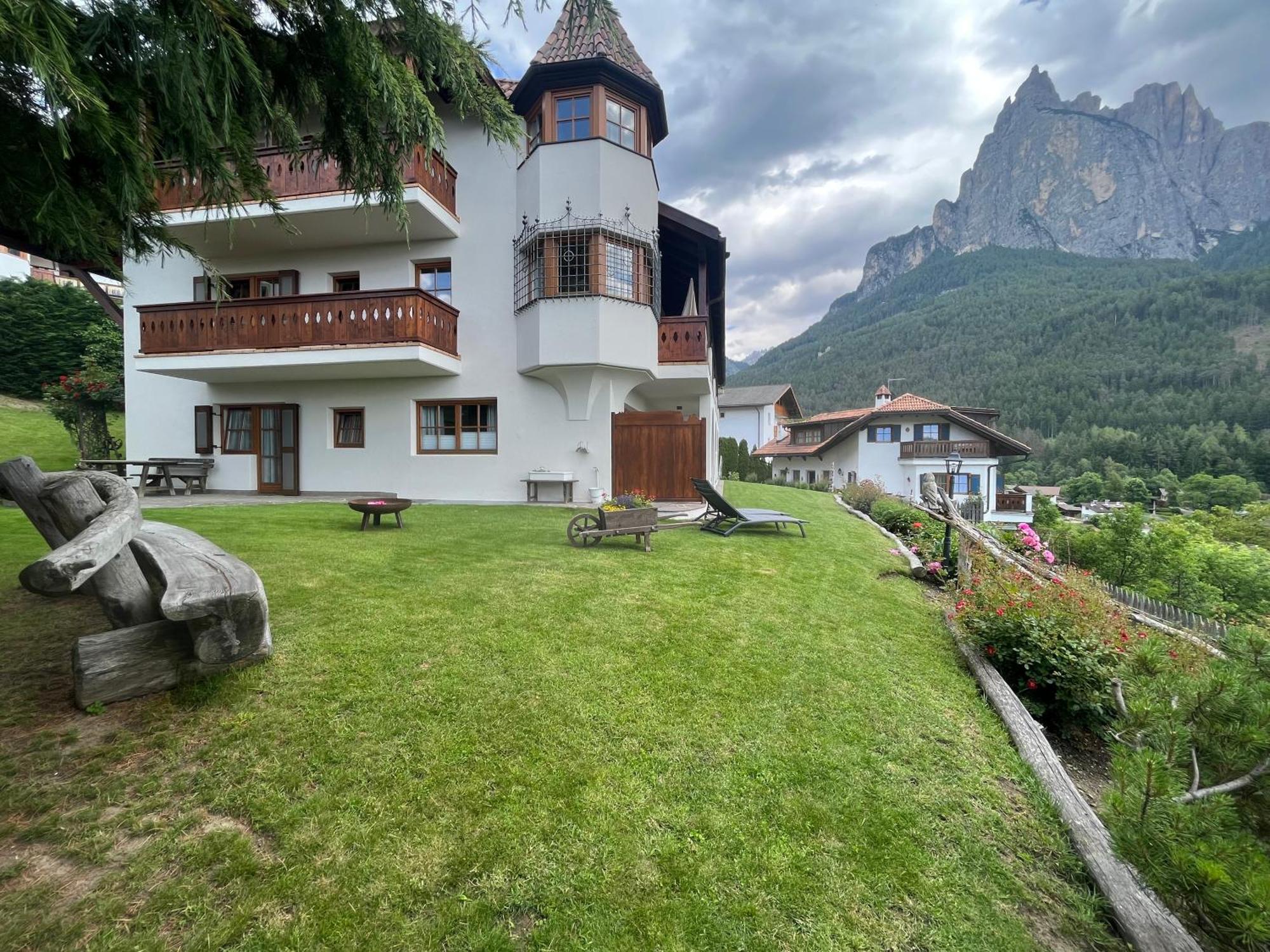 Residence Burghof Seis am Schlern Exterior foto