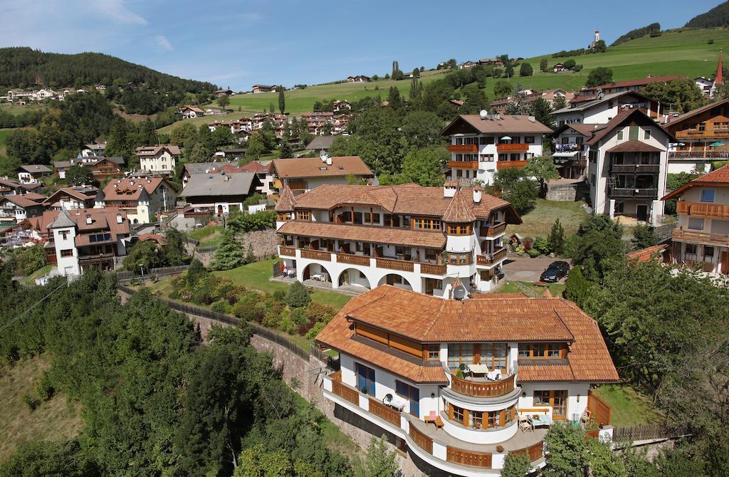 Residence Burghof Seis am Schlern Exterior foto